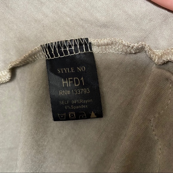 Taupe lace tank top - Picture 3 of 5